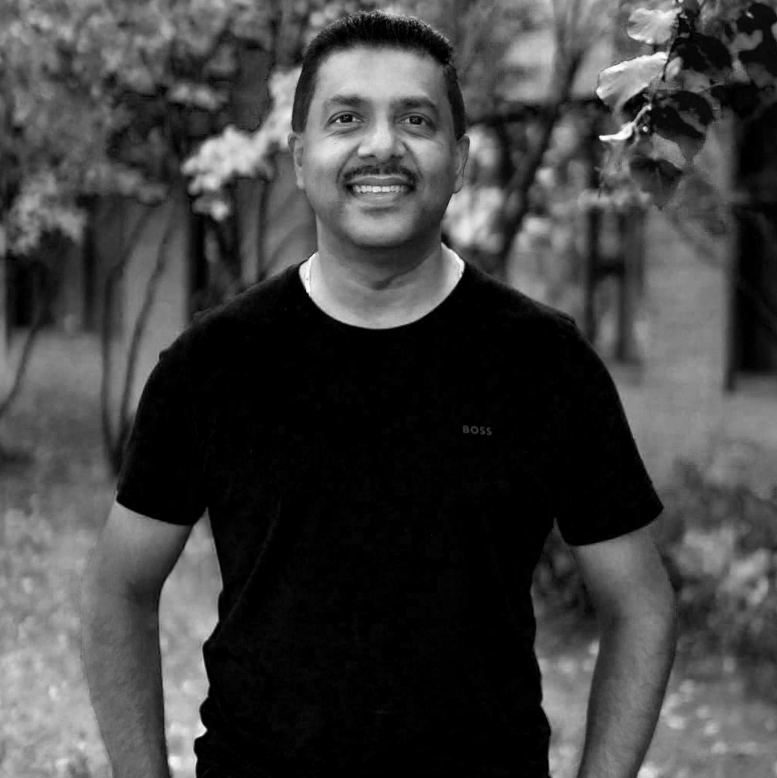 Anand-Jagdeo_Qliq-Inc-BW